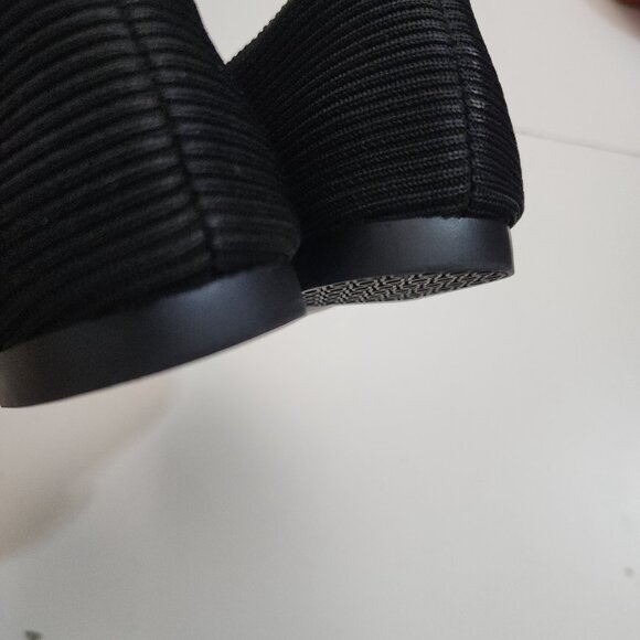 VIVAIA Square-Toe V-Cut Flats Black (Margot 2.0) Women's Size 8 (39) - Picture 9 of 12